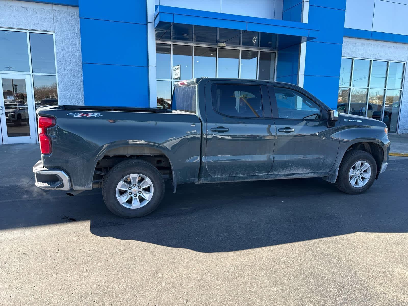 2025 Chevrolet Silverado 1500 LT